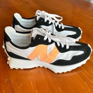 New Balance 327 - White Vibrant Apricot, women’s 9/ men’s 7.5